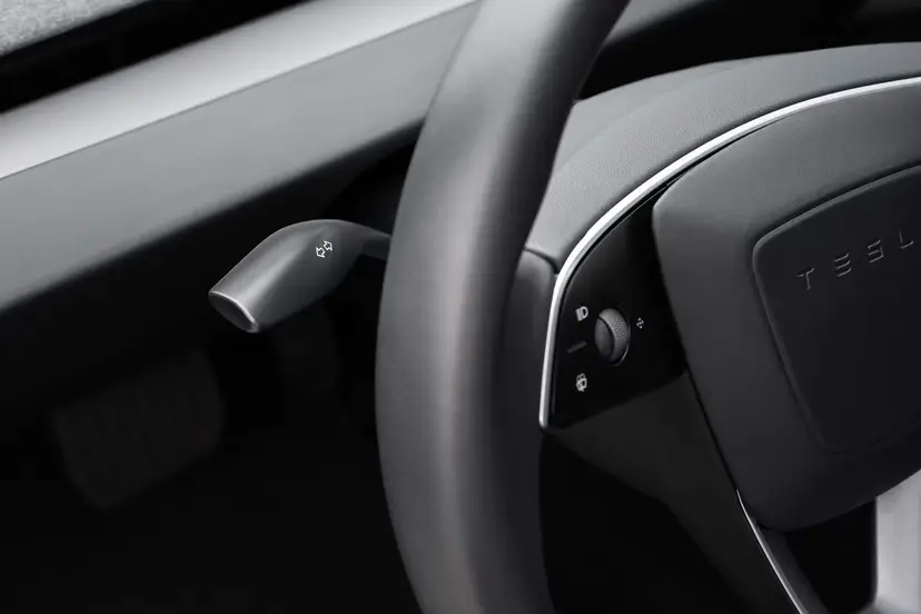 tesla-model-3-retrofit-turn-signal-stalk-2025-interior-oem-01
