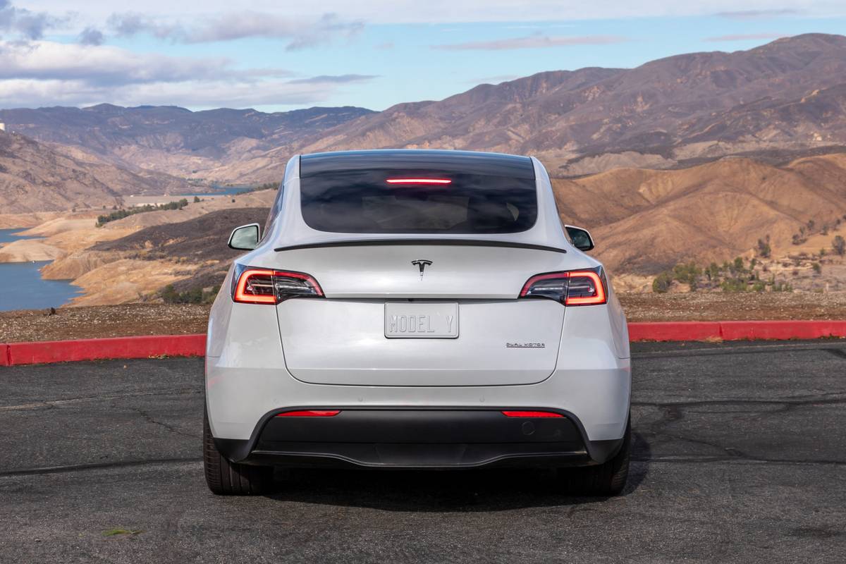 2022 Tesla Model Y Long Range