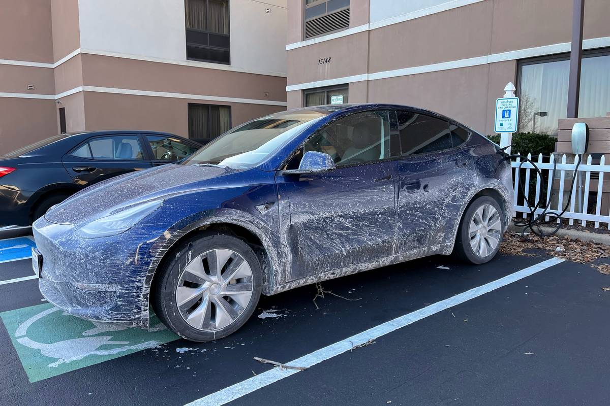 tesla model y long range 2021 05 exterior front angle scaled jpg