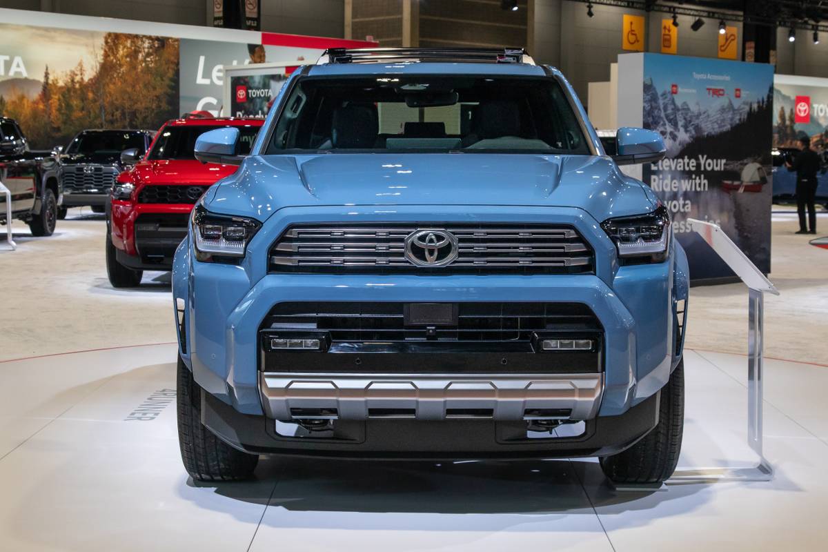 toyota 4runner 4wd limited 2026 02 exterior front cas jpg