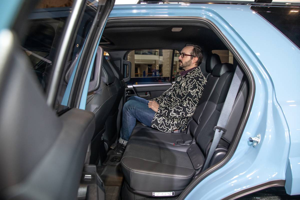 toyota 4runner 4wd limited 2026 22 interior backseat cas jpg