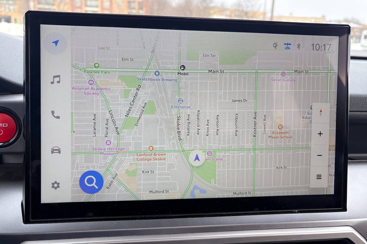 toyota 4runner hybrid trd off road premium 2025 03 interior center stack display scaled jpg
