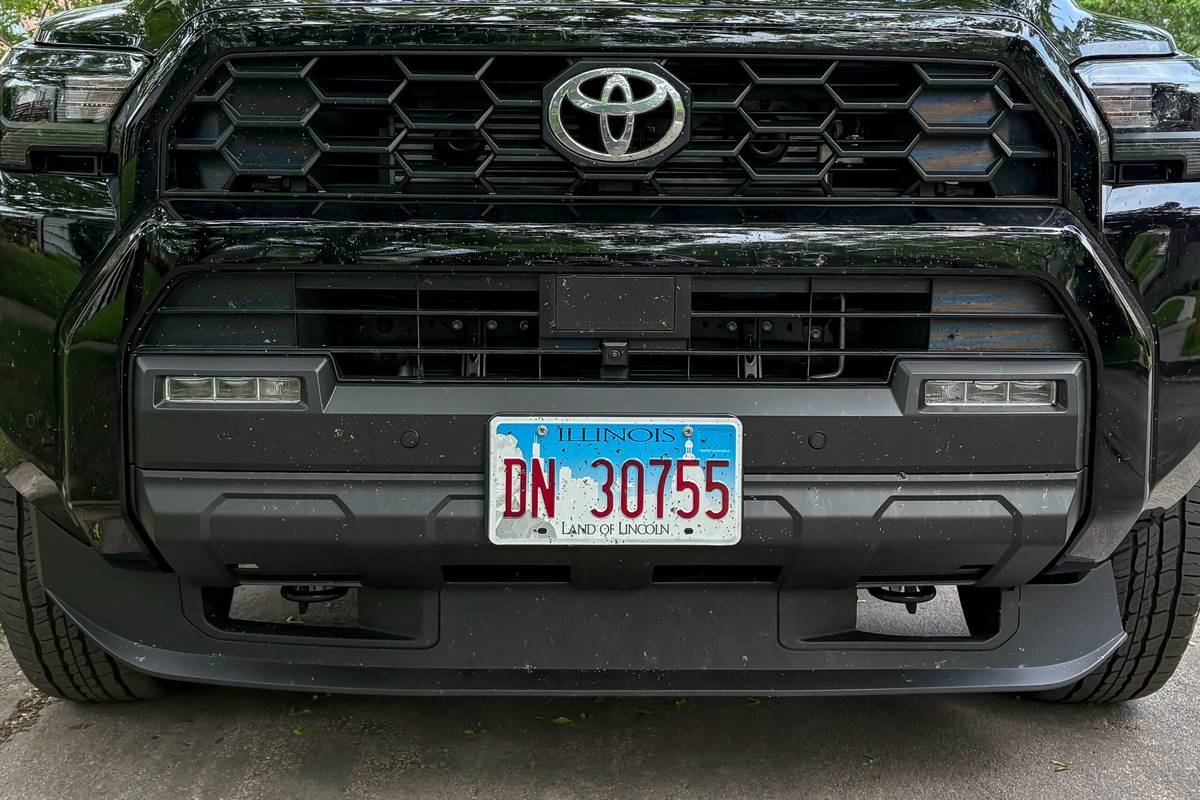 toyota 4runner hybrid trd off road premium 2025 06 exterior air dam scaled jpg