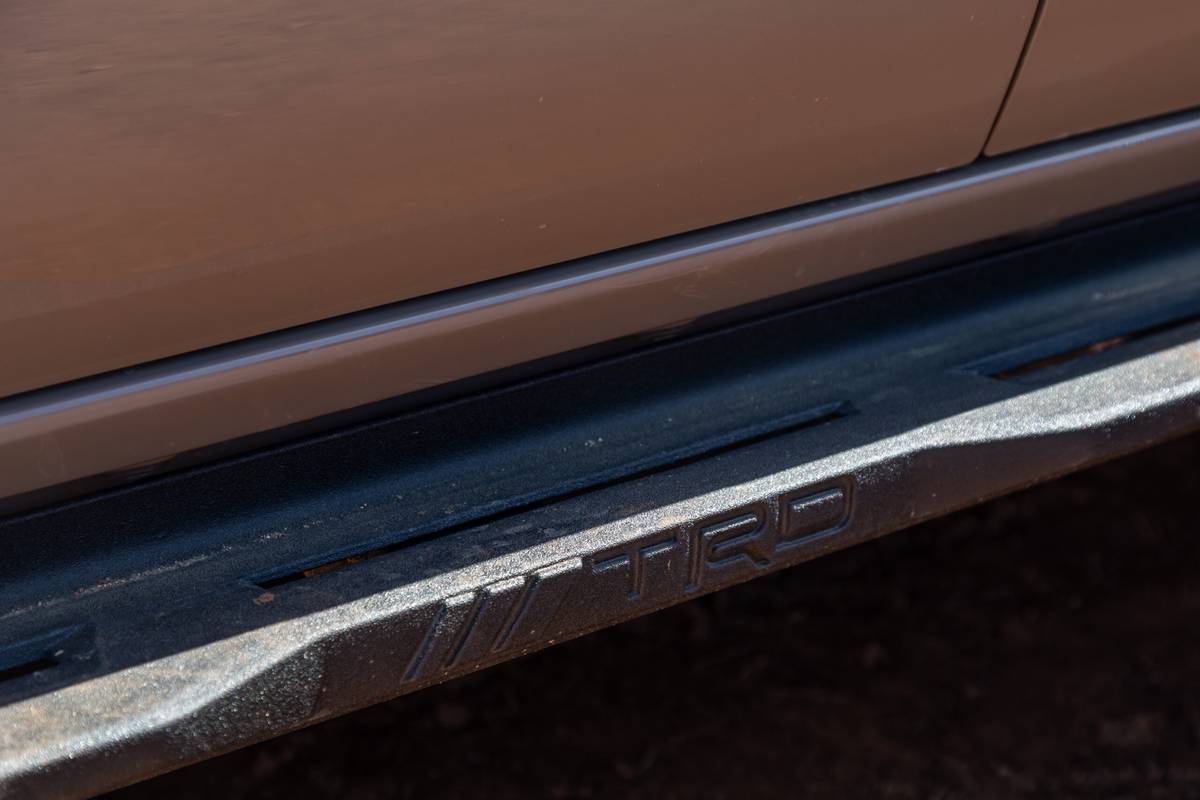 toyota 4runner trd pro 2025 06 exterior step badge scaled jpg