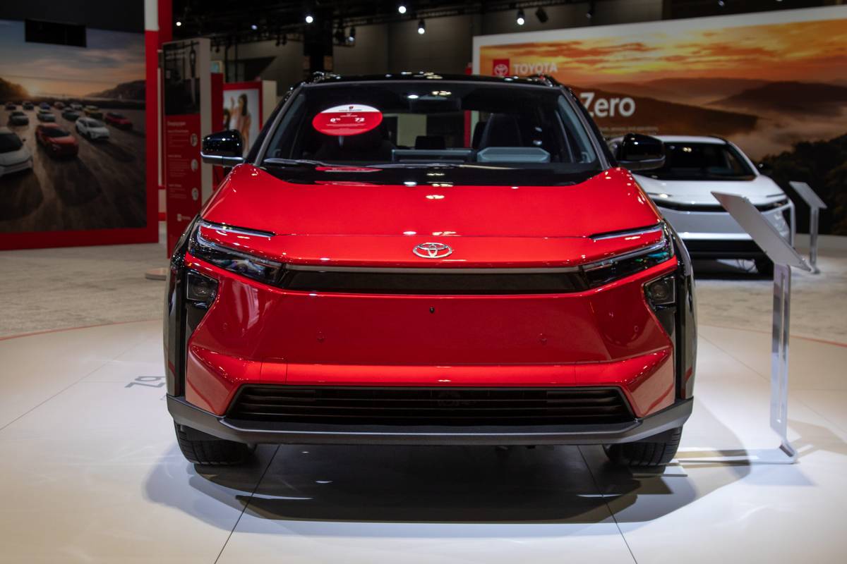 toyota bz 2026 02 exterior front cas scaled jpg