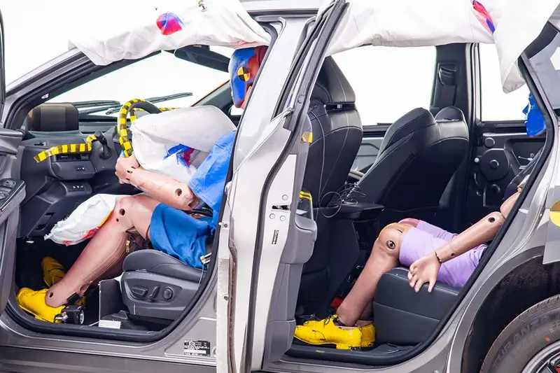 toyota-bz-2026-05-crash-test