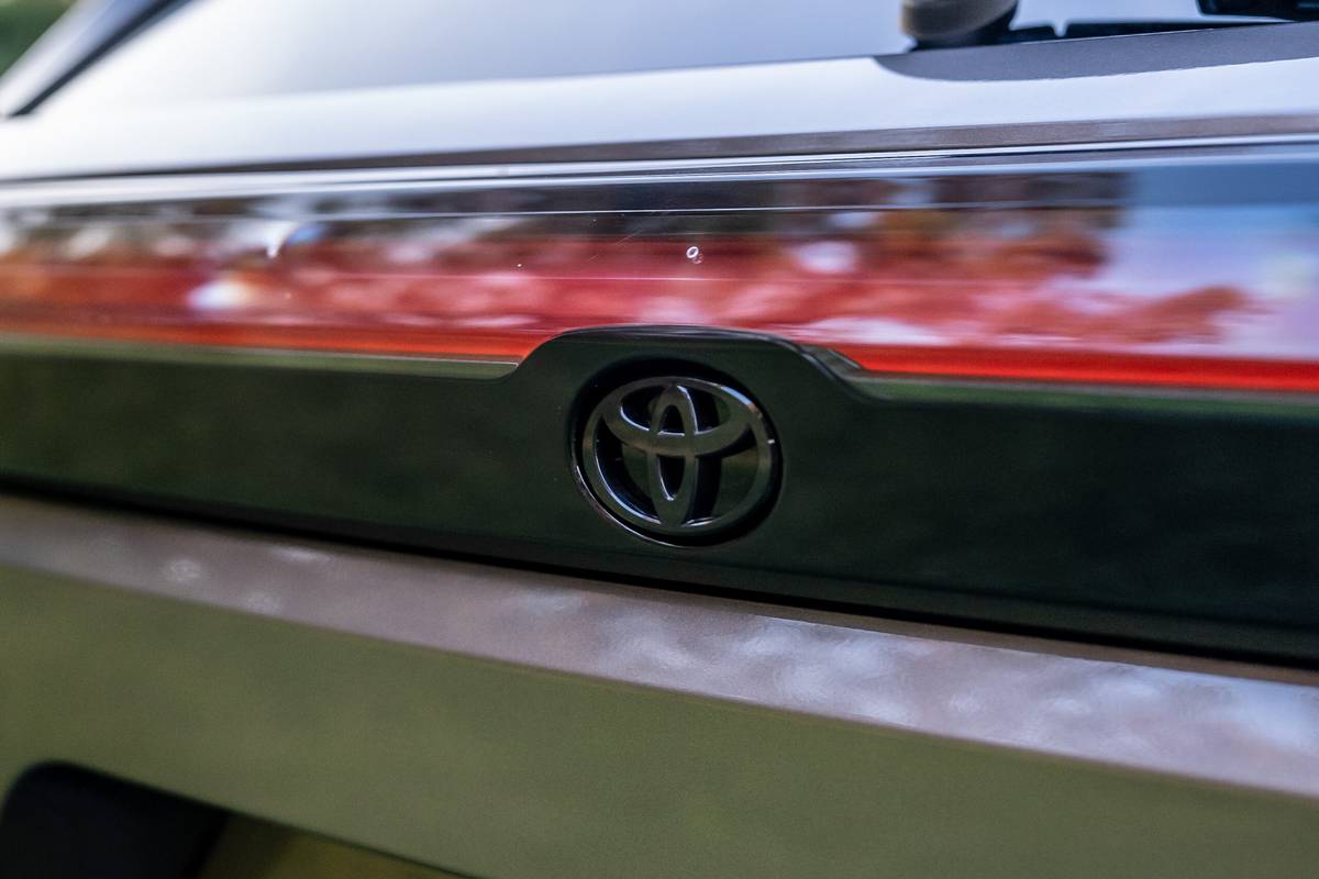 toyota bz woodland 2026 14 exterior rear badge scaled jpg