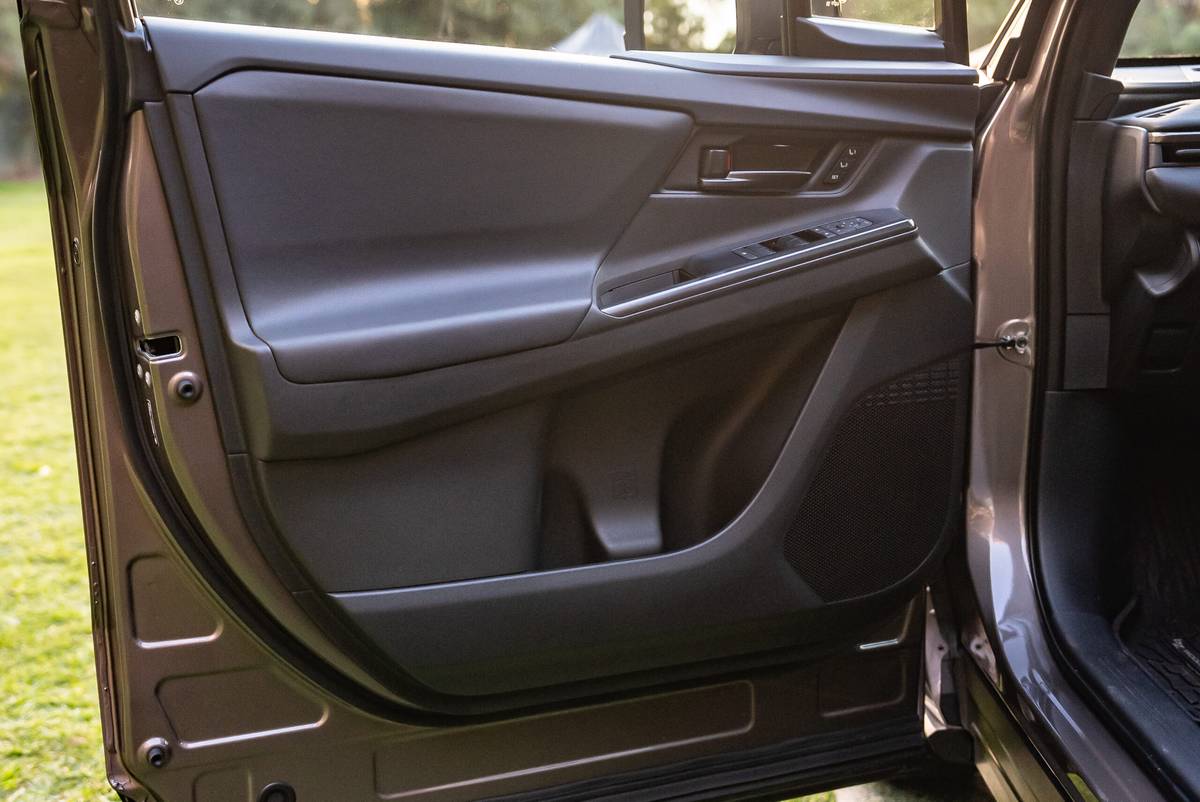 toyota bz woodland 2026 33 interior door scaled jpg