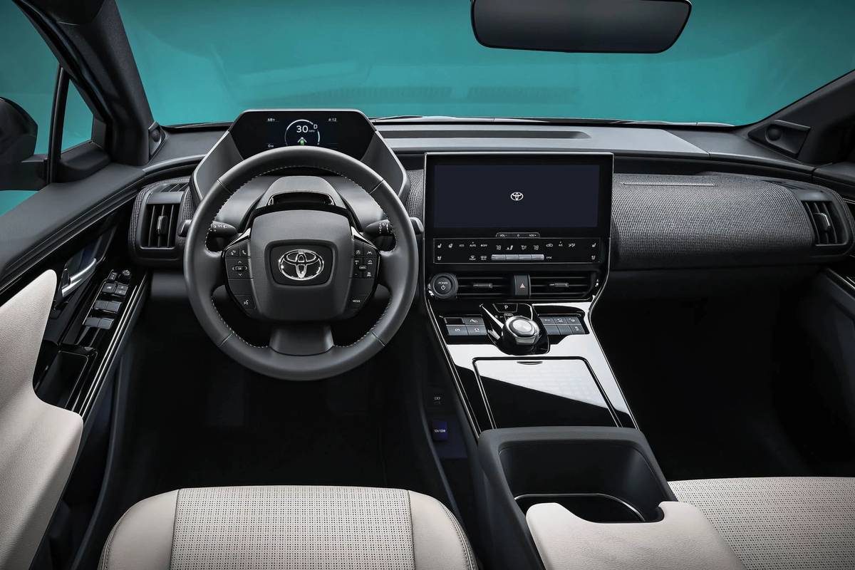 Toyota bZ4X BEV Concept 2024 Interior