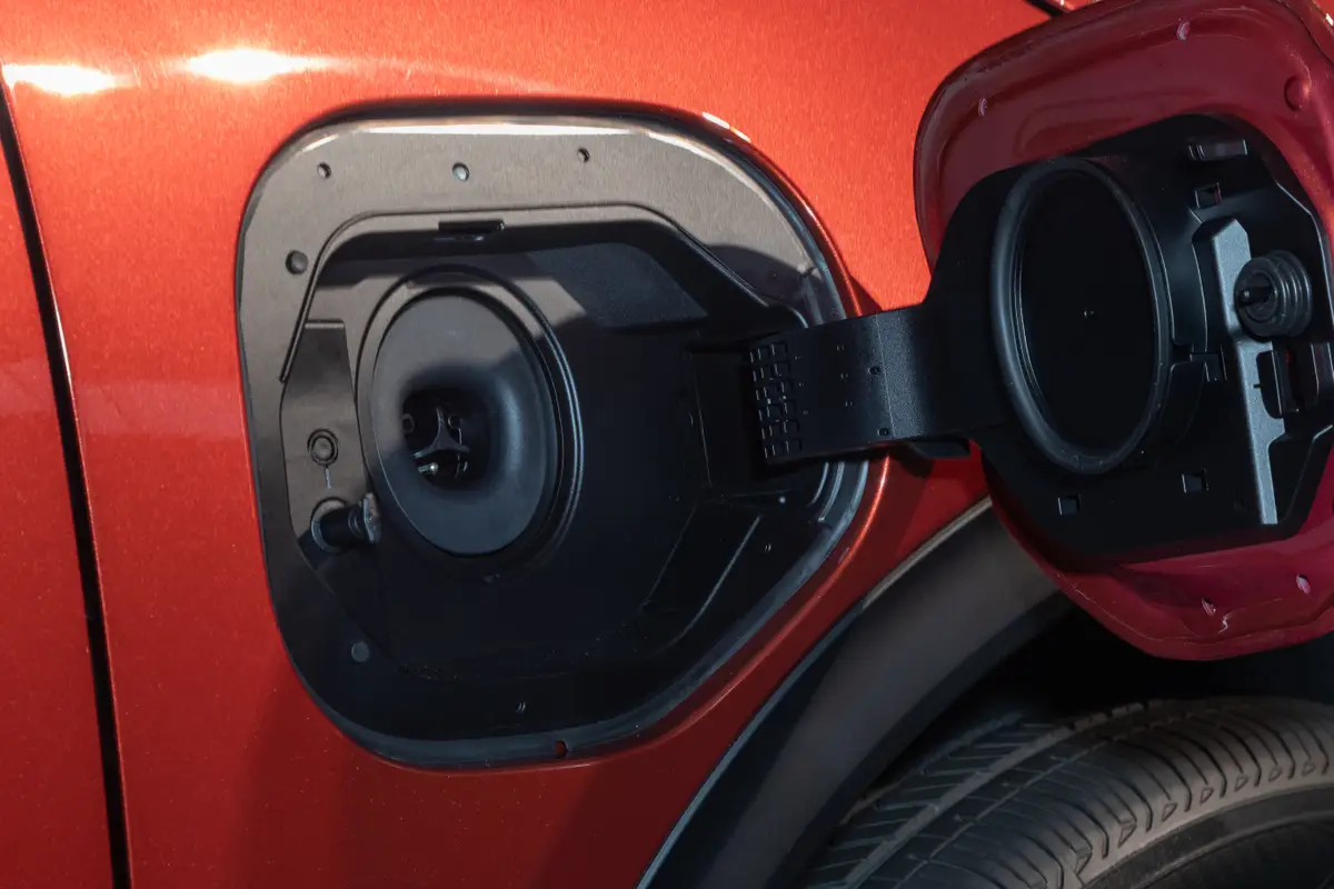 toyota c hr bev 2026 03 exterior charge port jpg