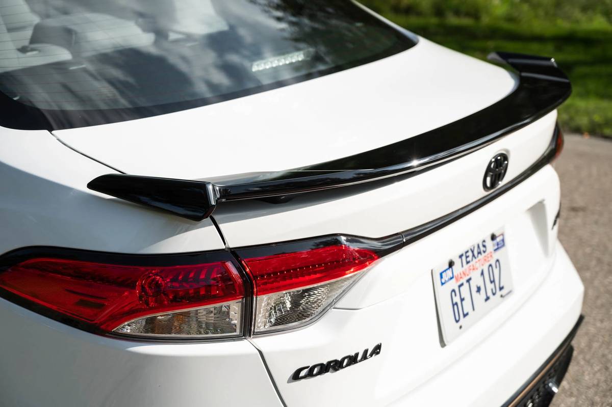 toyota corolla apex 2021 11 exterior  rear  spoiler  taillight  white jpg