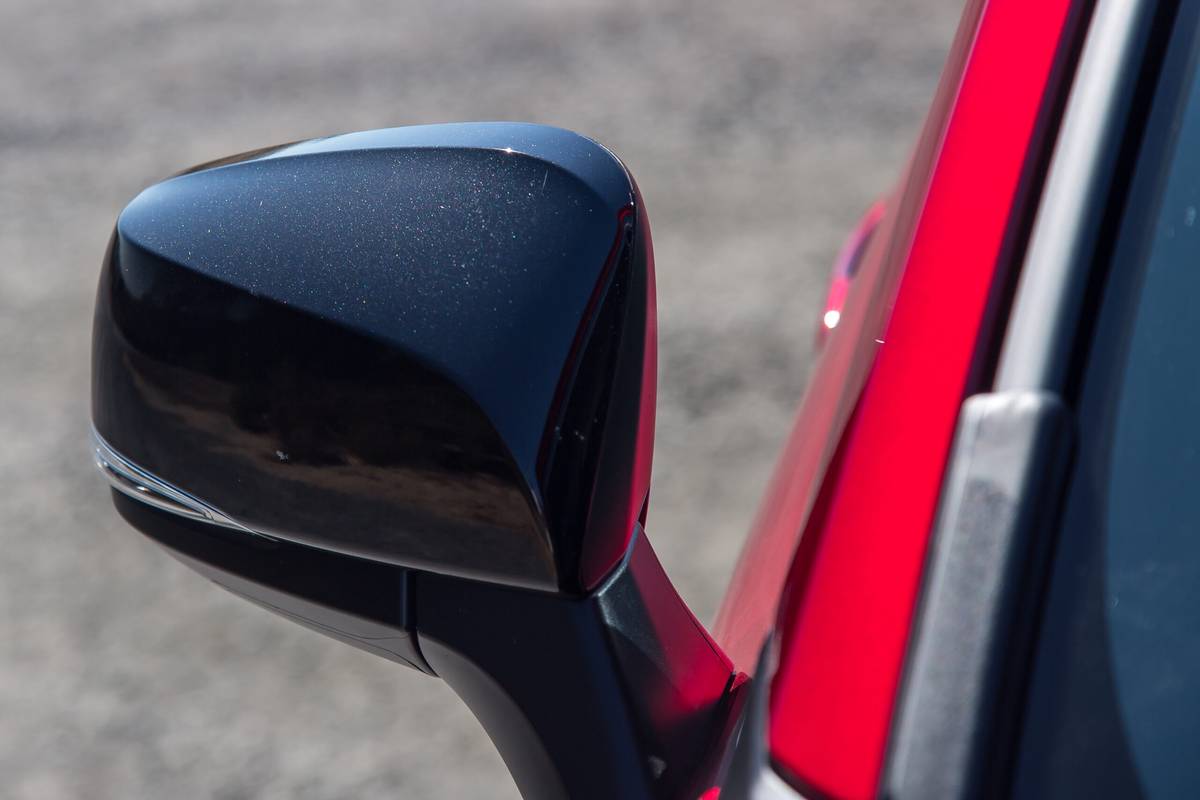 toyota corolla cross 2026 07 exterior side view mirror scaled jpg