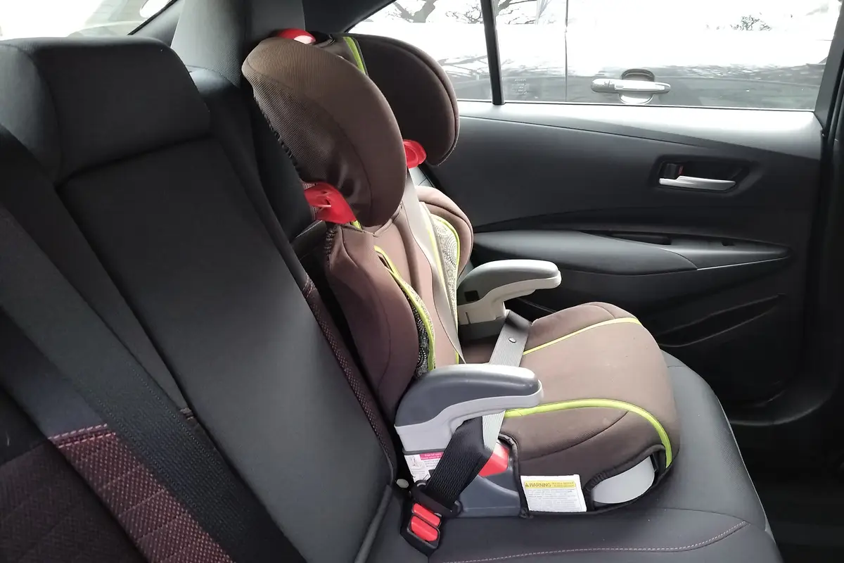 toyota corolla hybrid 2026 interior csc 02 jpg