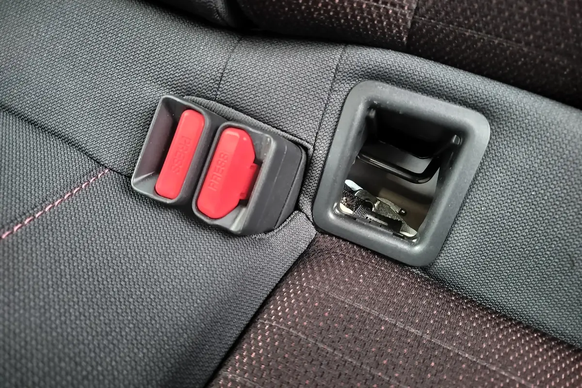 toyota corolla hybrid 2026 interior csc 03 jpg