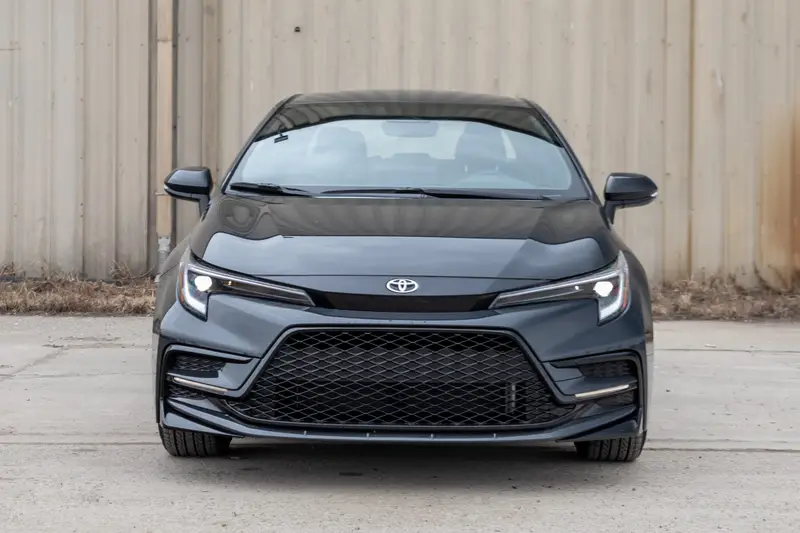 toyota-corolla-hybrid-se-2026-02-exterior-front