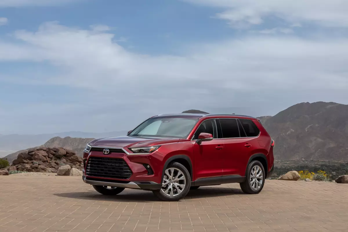 Sales to Resume for 2024 Toyota Grand Highlander, Lexus TX After ...