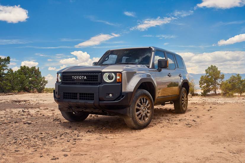 toyota-land-cruiser-2027-exterior-oem-02