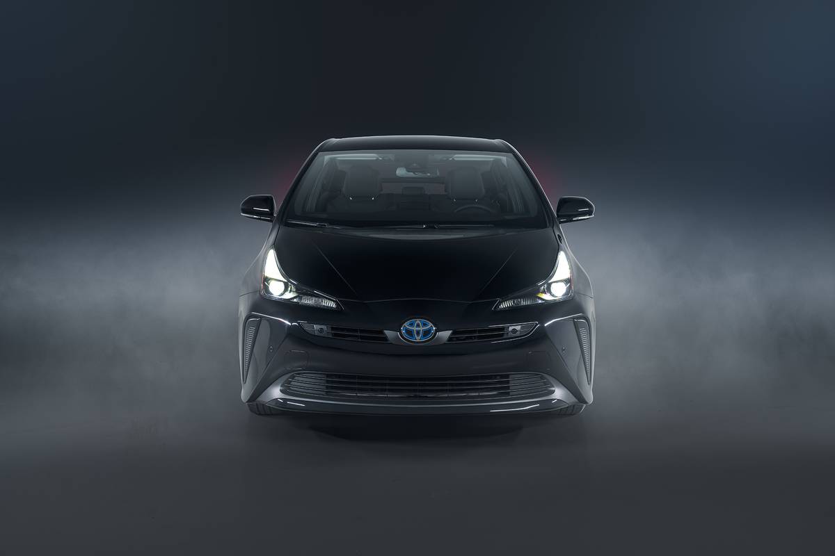 Toyota-Prius-2022-Nightshade-Version-OEM