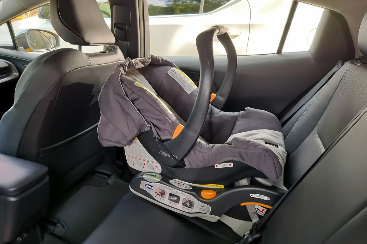 toyota prius 2025 interior csc 02 jpg