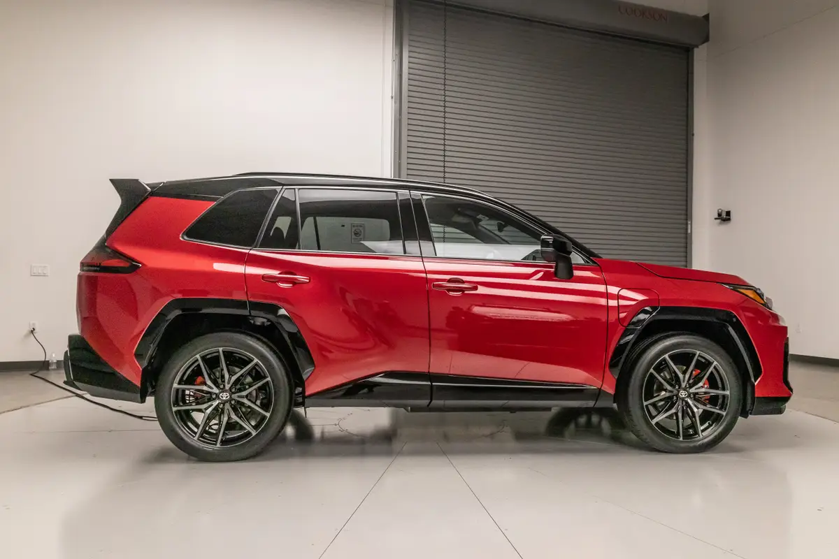 toyota rav4 gr sport 2026 08 exterior profile jpg