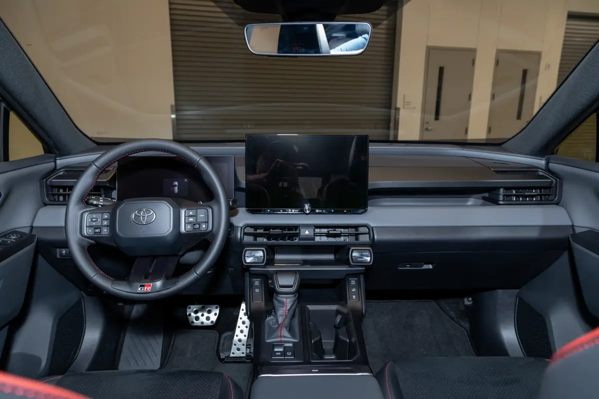 toyota rav4 gr sport 2026 21 interior front row jpg