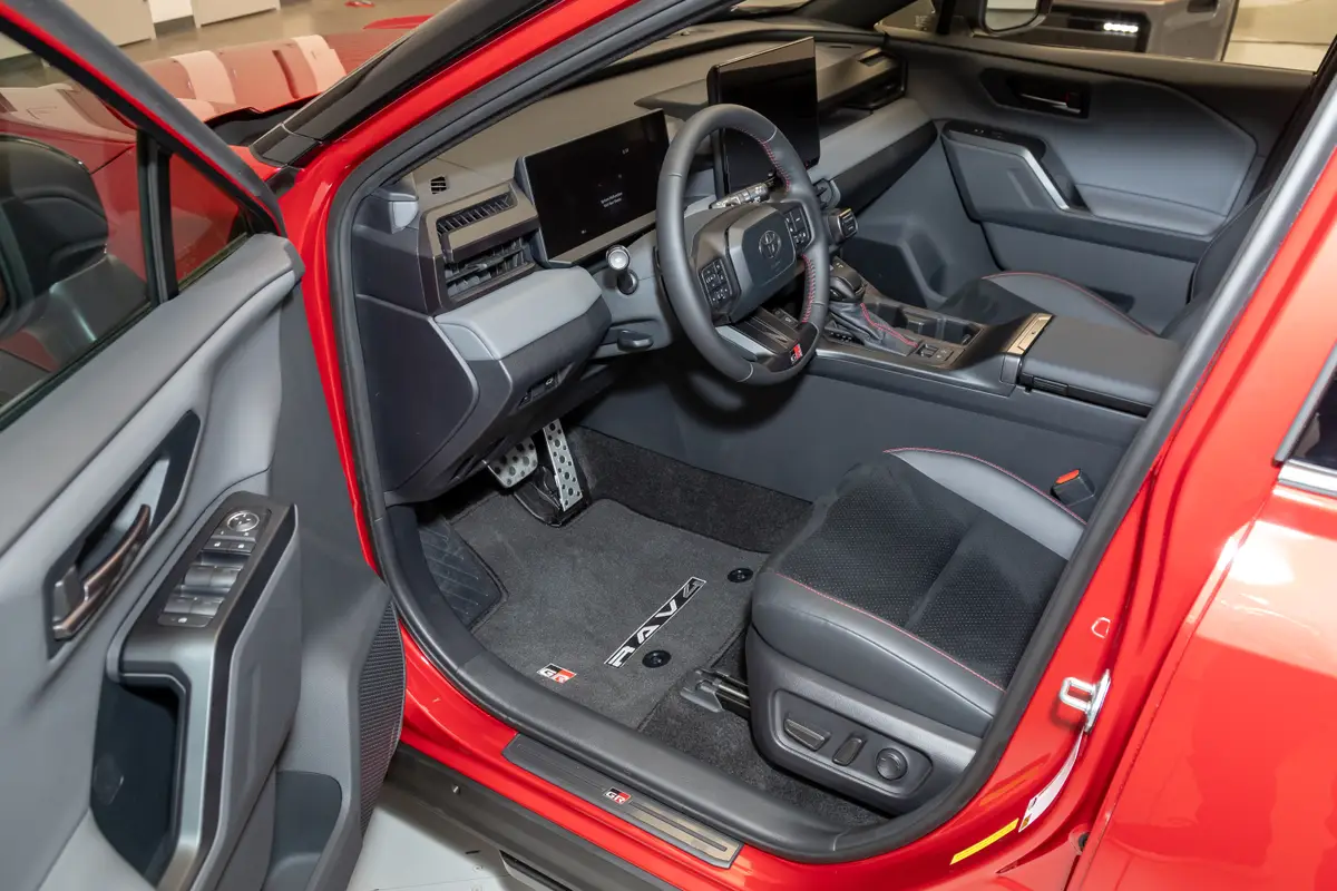 toyota rav4 gr sport 2026 22 interior front row jpg