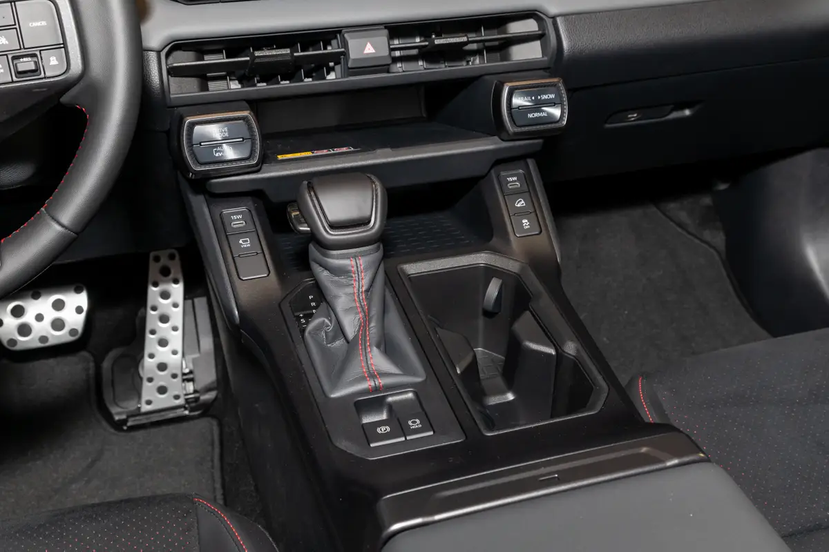 toyota rav4 gr sport 2026 29 interior center console gearshift jpg