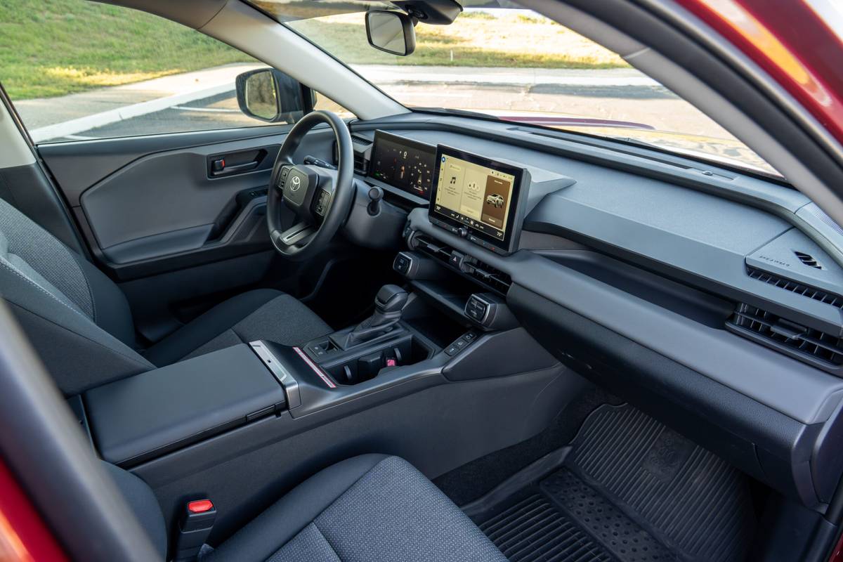toyota rav4 hybrid le awd 2026 25 interior front row 1 scaled jpg