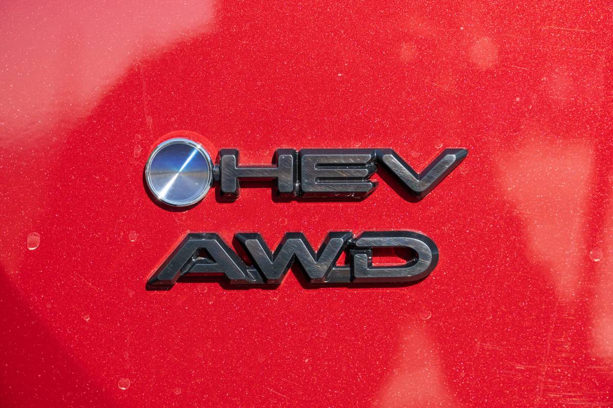 toyota rav4 hybrid le awd 2026 34 exterior badge detail 1 scaled jpg