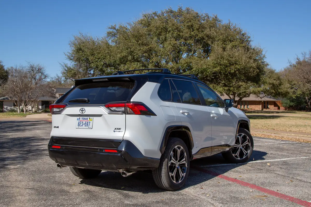 toyota rav4 plug in hybrid xse 2025 06 exterior rear angle scaled jpg