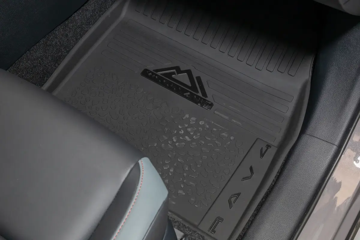 toyota rav4 woodland 2026 110 interior floormat jpg