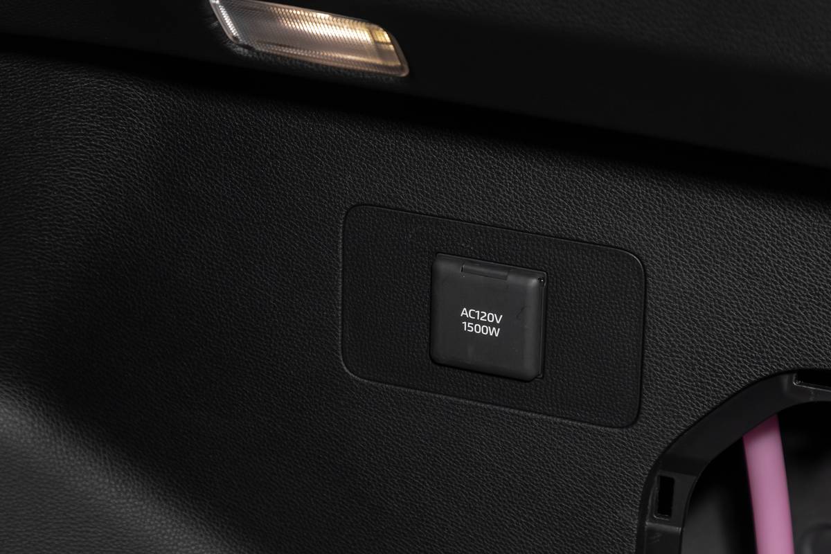 toyota rav4 woodland 2026 118 interior cargo jpg
