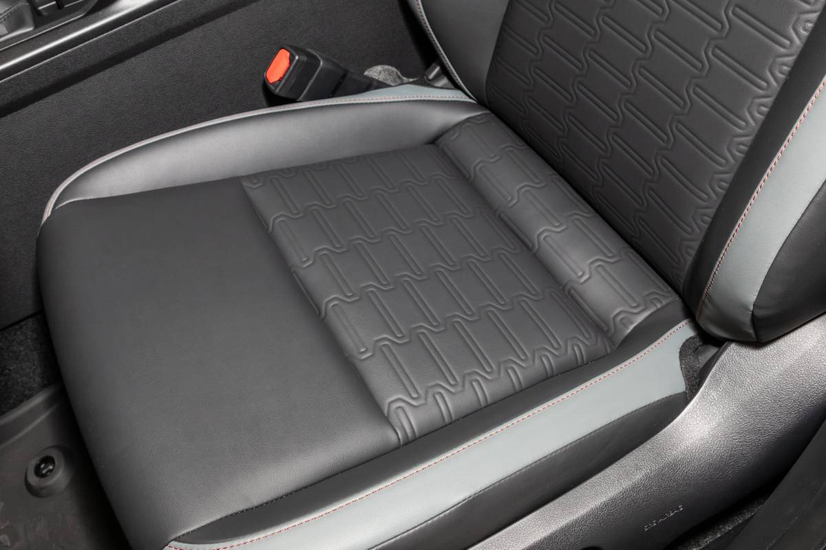 toyota rav4 woodland 2026 95 interior front row seat jpg