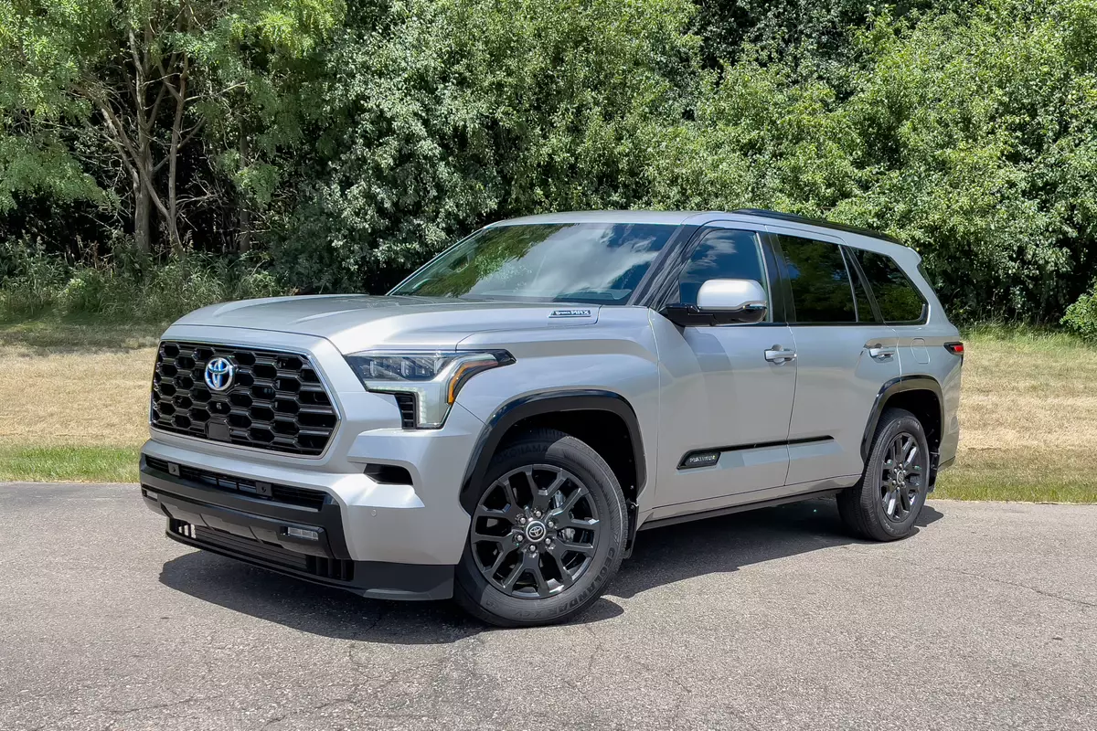 2023 Toyota Sequoia Review, Release Date, Pricing, Specs, and Comparison