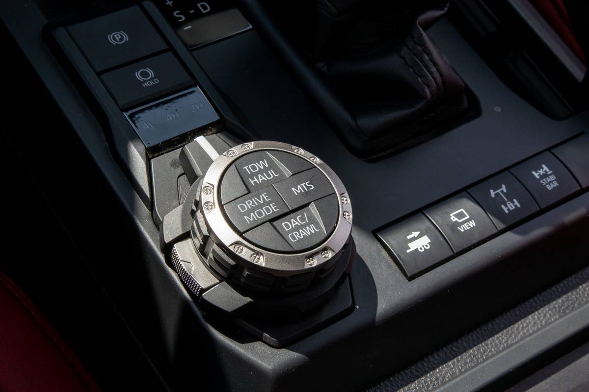 toyota tacoma trd pro 2025 73 interior drive mode scaled jpg