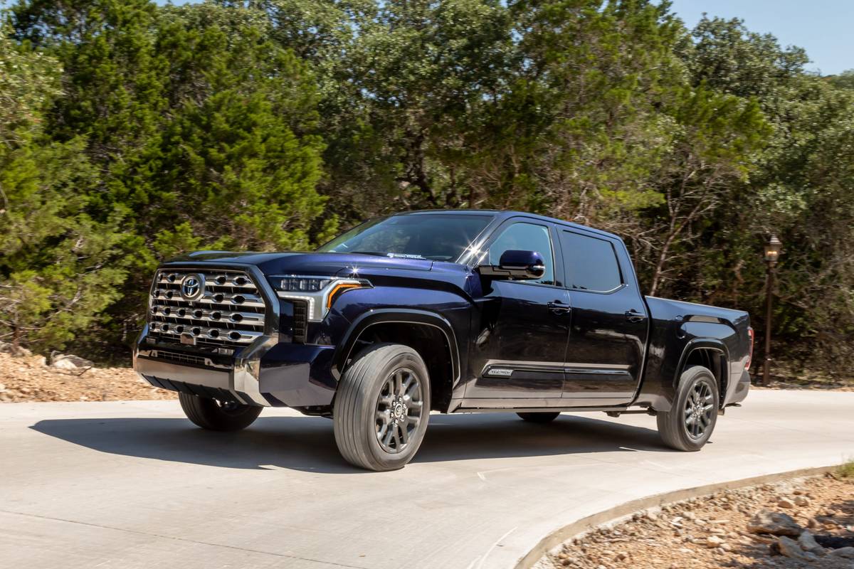 2022 toyota tundra platinum lifted