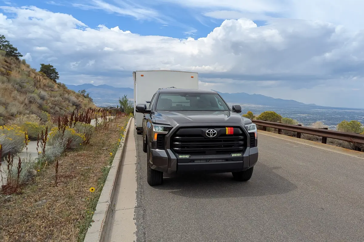 toyota tundra trd rally 2025 02 exterior towing front scaled jpg