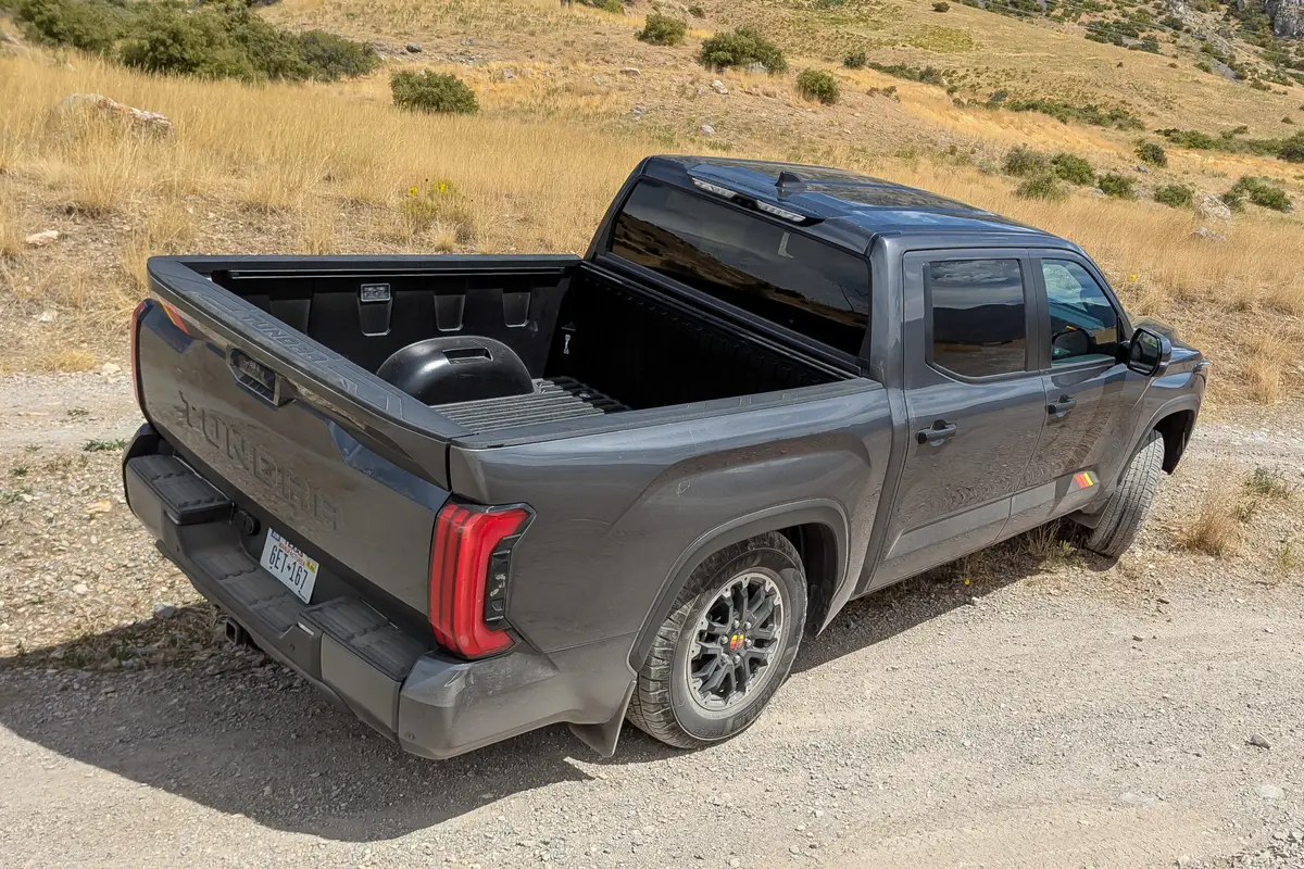 toyota tundra trd rally 2025 19 exterior offroad rear angle scaled jpg