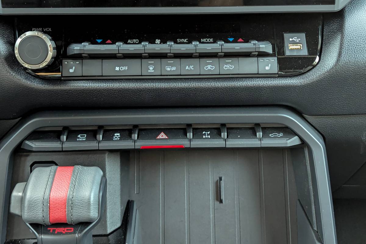 toyota tundra trd rally 2025 25 interior climate control scaled jpg