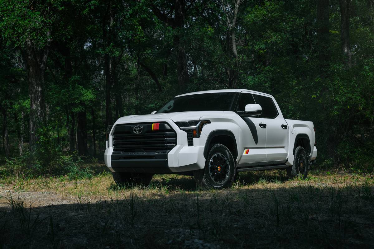 Toyota Tundra Commercial Truck