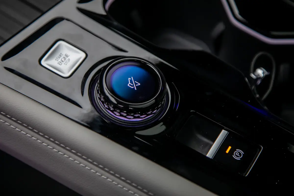 volkswagen atlas 2027 29 interior center console controls scaled jpg