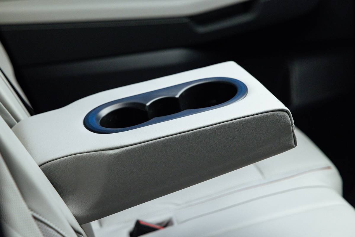 volkswagen atlas r line 2027 interior oem 13 jpg