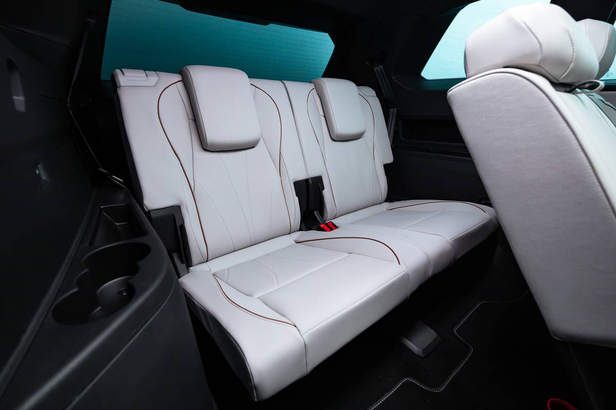 volkswagen atlas r line 2027 interior oem 16 jpg