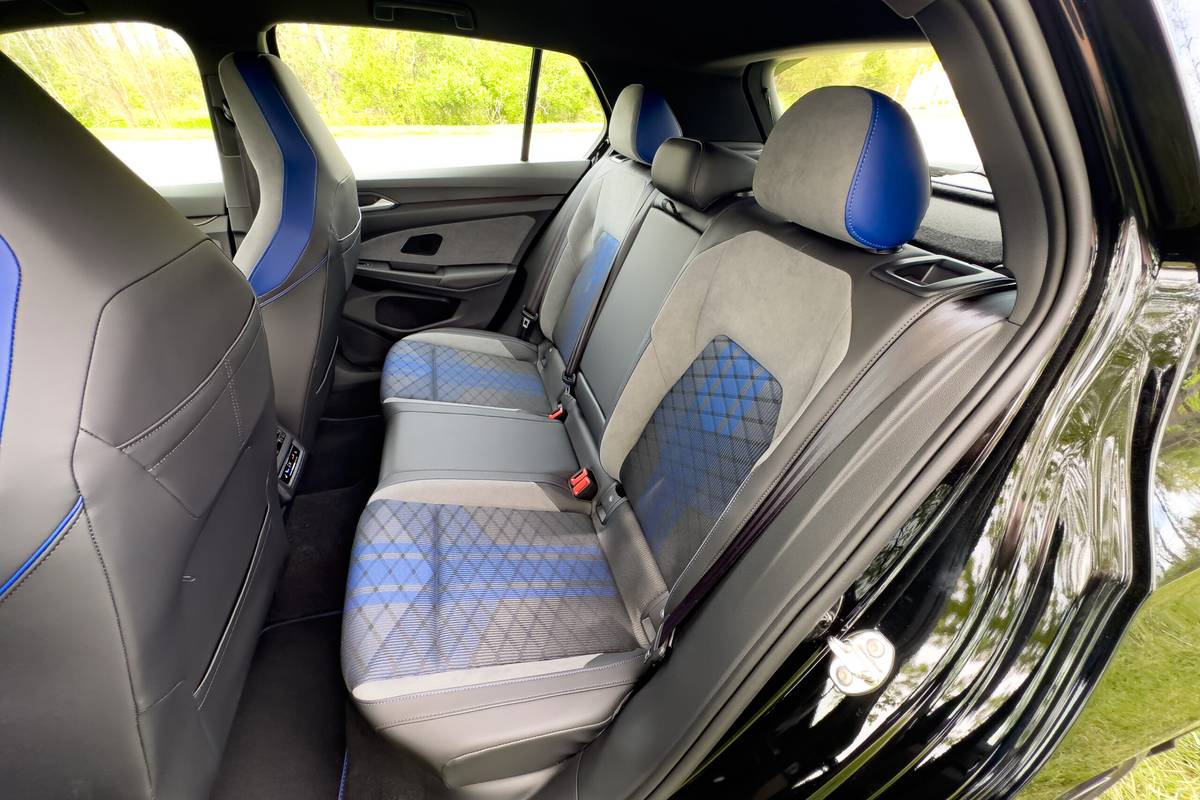 volkswagen golf r 2025 25 interior backseat scaled jpg