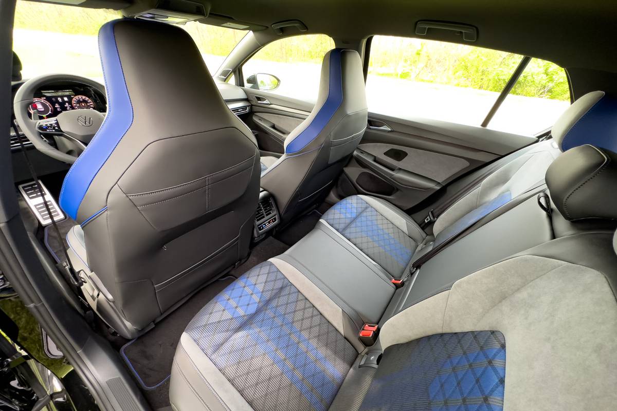volkswagen golf r 2025 26 interior backseat scaled jpg