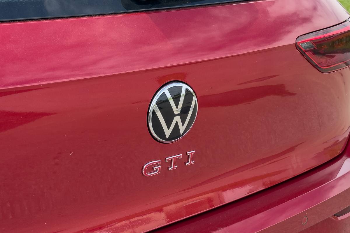 volkswagen gti 2025 09 exterior rear badge scaled jpg