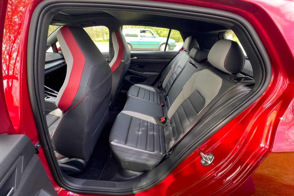 volkswagen gti 2025 25 interior backseat scaled jpg
