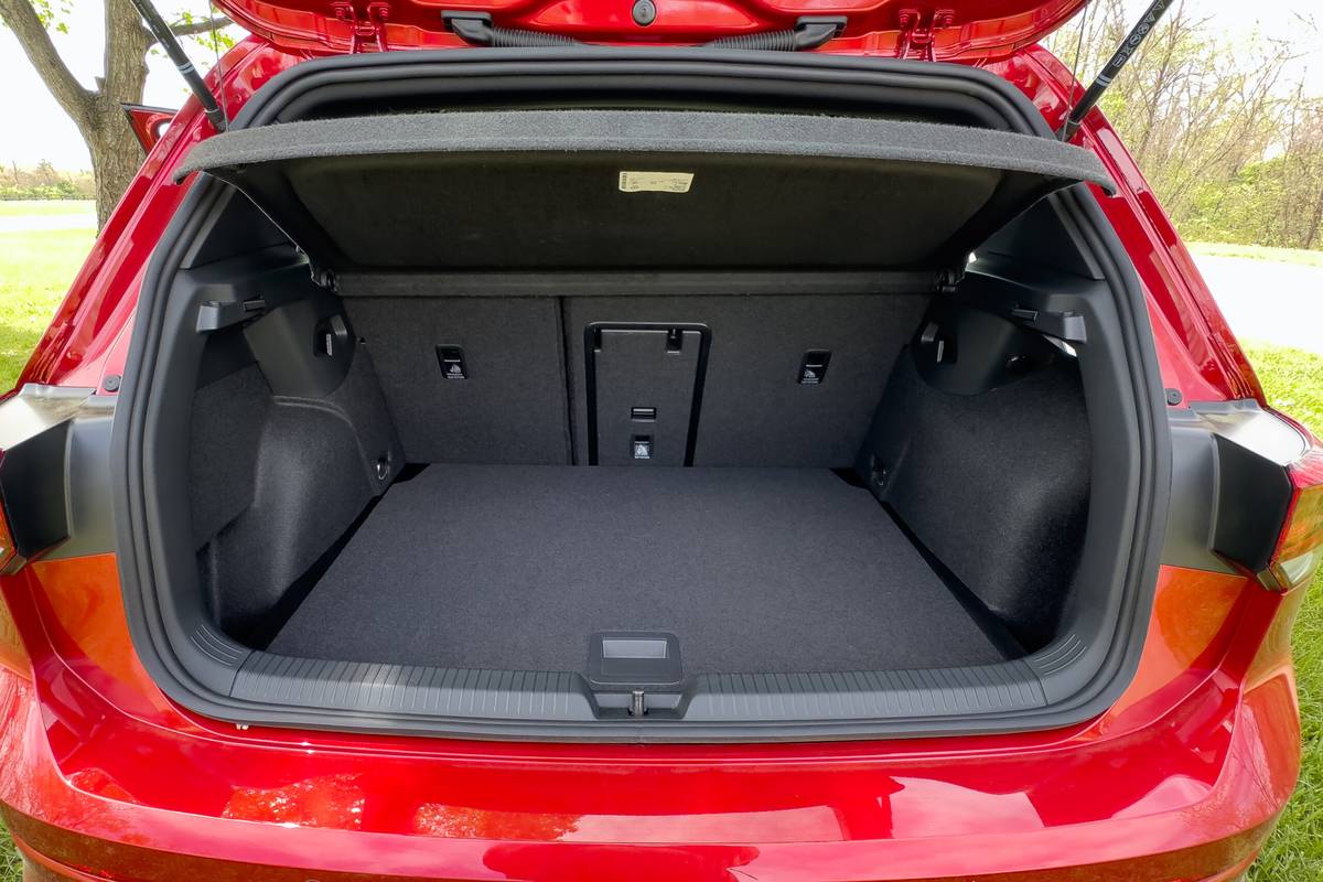 volkswagen gti 2025 27 interior cargo scaled jpg