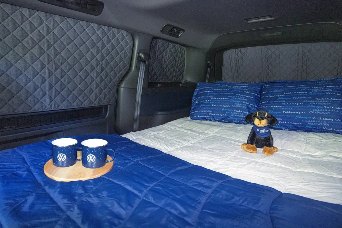 volkswagen id buzz 2027 interior oem 02 jpg