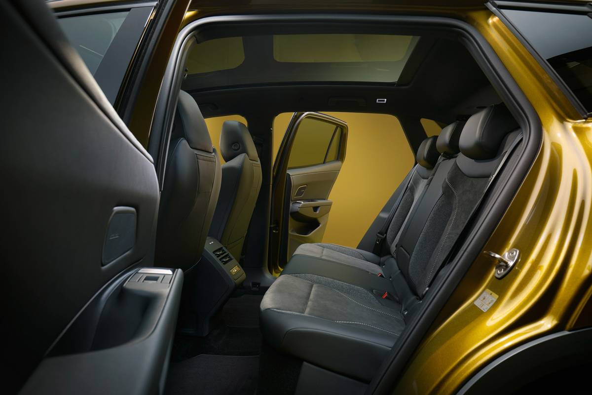 volkswagen id tiguan 2027 interior oem 09 jpg